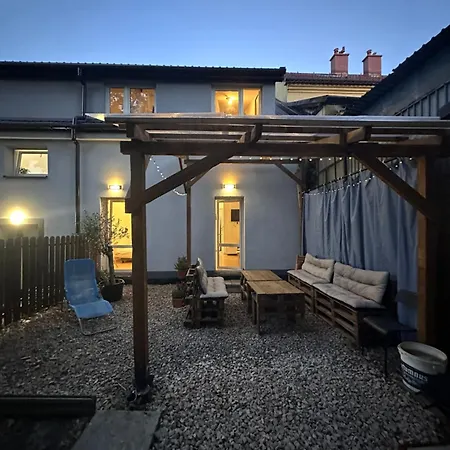 Nowoczesny Z Ogrodem *